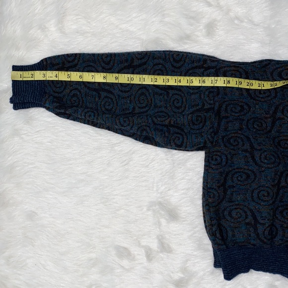 VINTAGE TRICOTS ST. RAPHAEL SWEATER - Picture 14 of 15